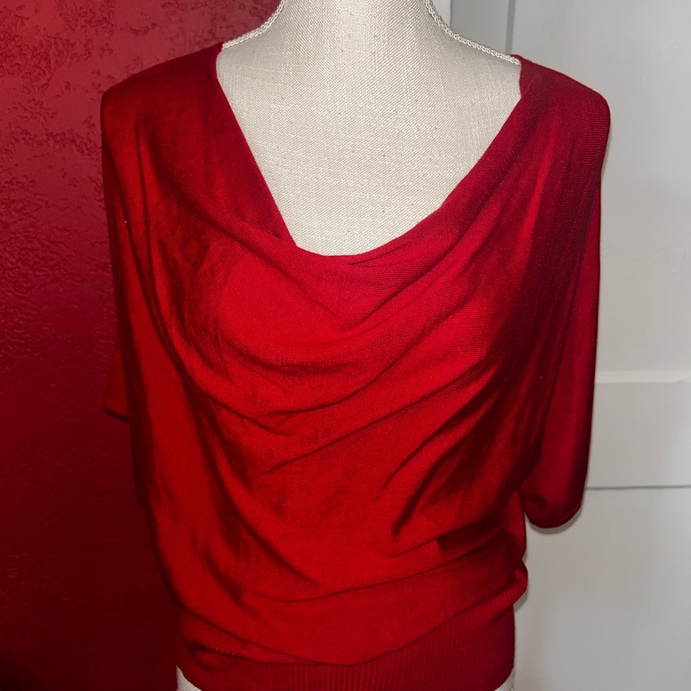Elegant Red Women's Sweater draped neck size xs ny Kenneth Cole